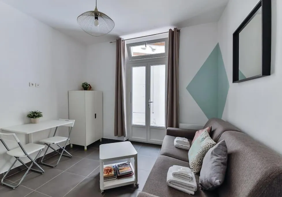 Amelie In Paris Hidden Gem Montmartre Apartment